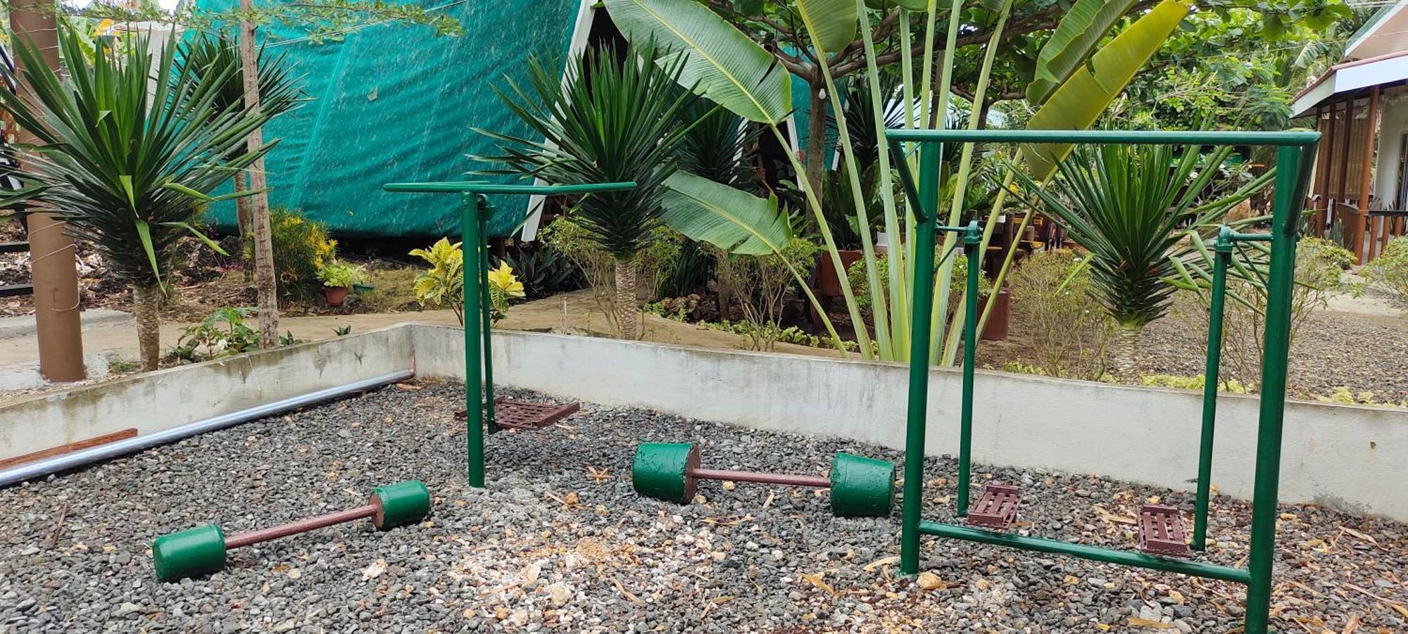 Rc Hutspot Tourist * San Francisco (Cebu)