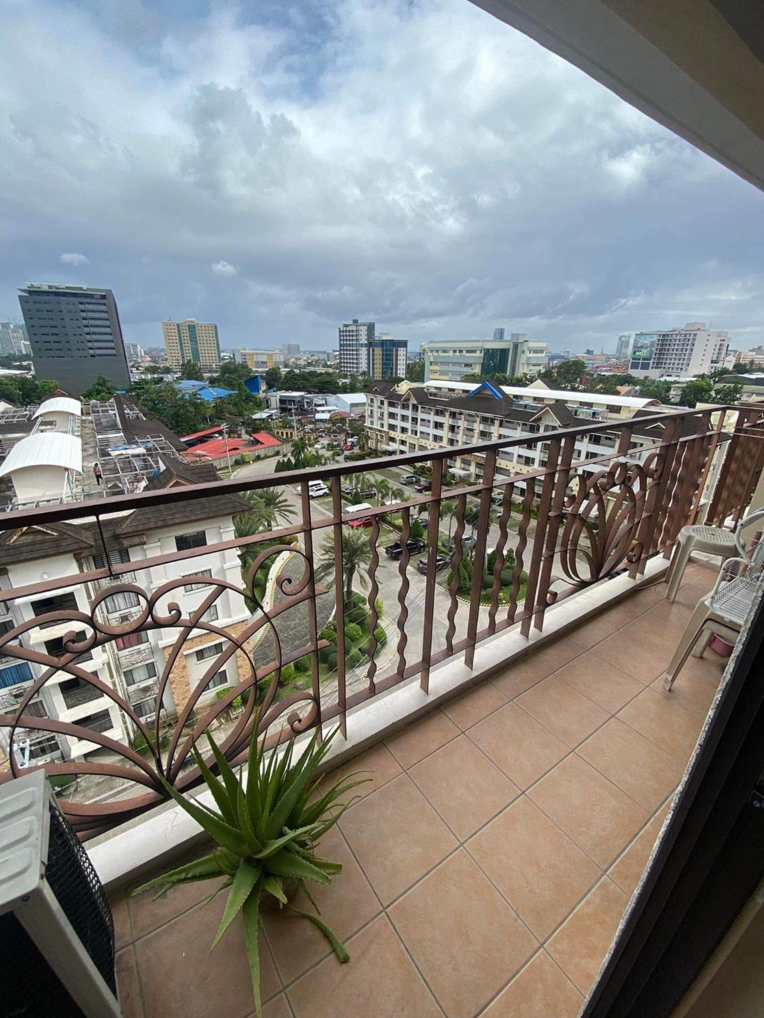 Apartment 2 Bedroom -one Oasis Cebu