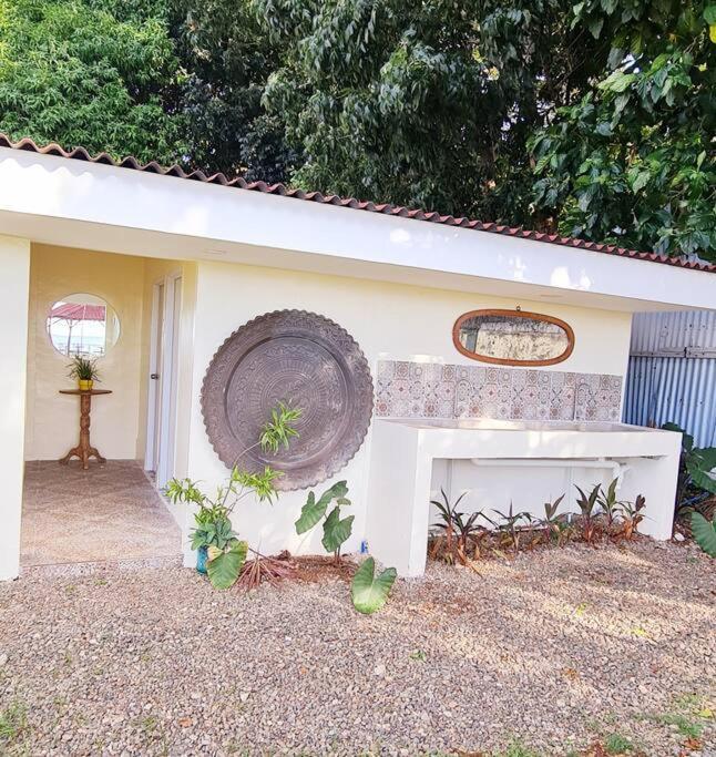 Casa Punta Seaside Resthouse In Cebu Villa *