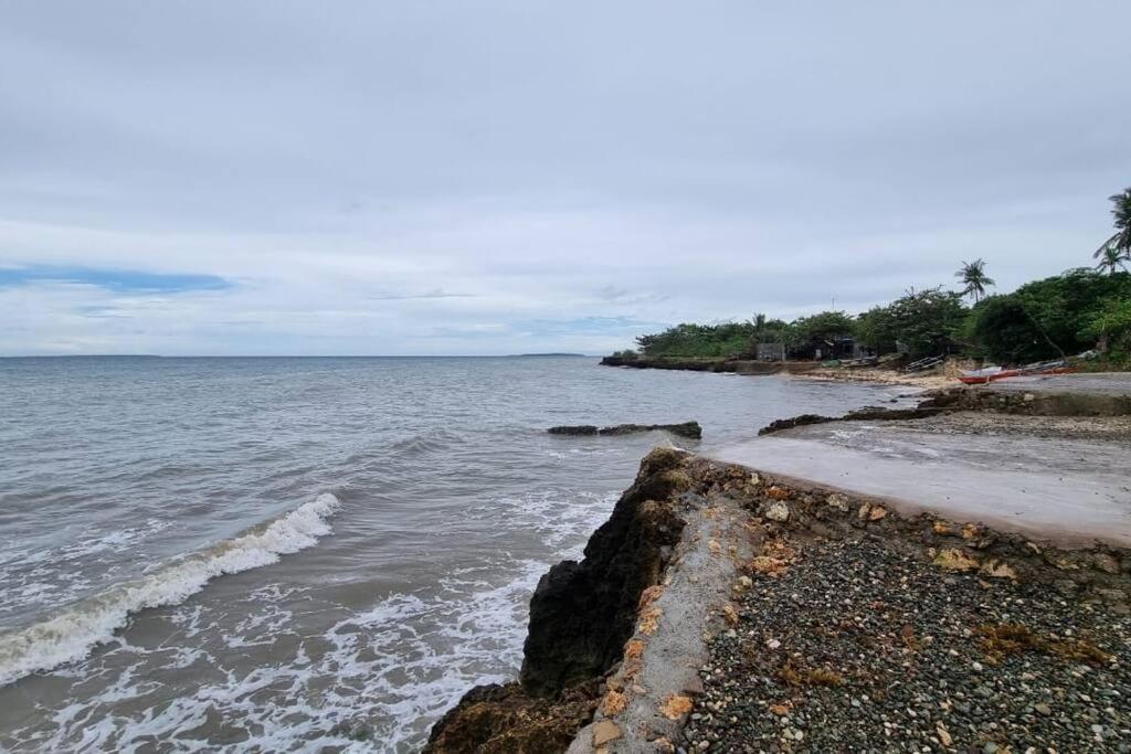 Villa Casa Punta Seaside Resthouse In Cebu San Remigio (Cebu)