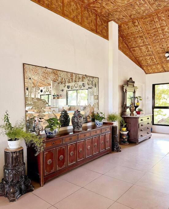 Casa Punta Seaside Resthouse In Cebu Villa *