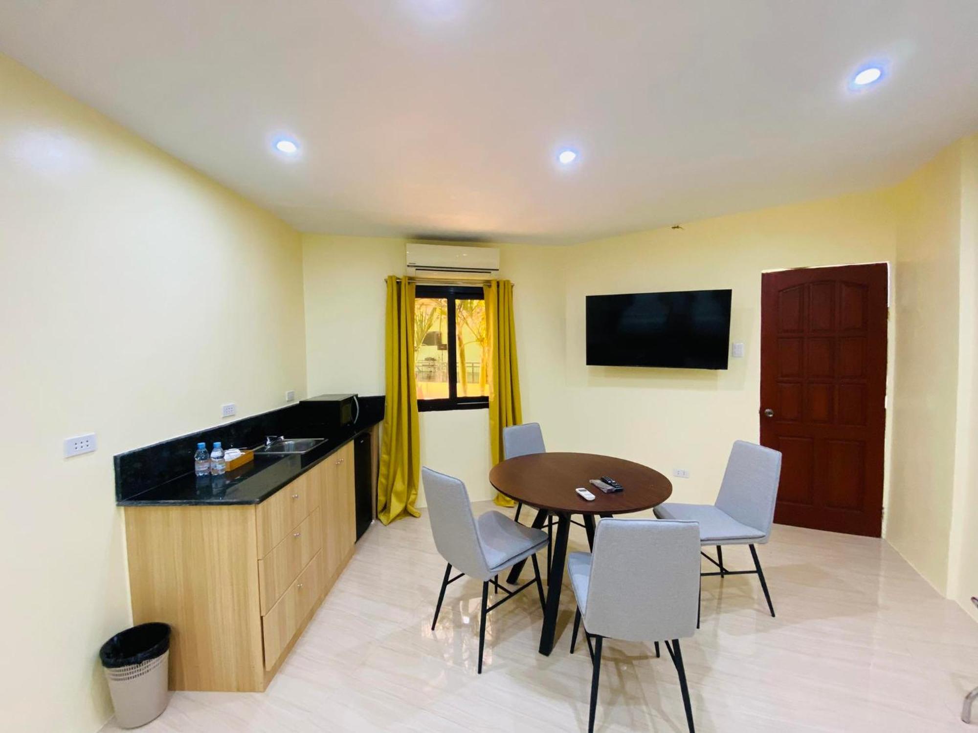 Mvr Mariegold Resort