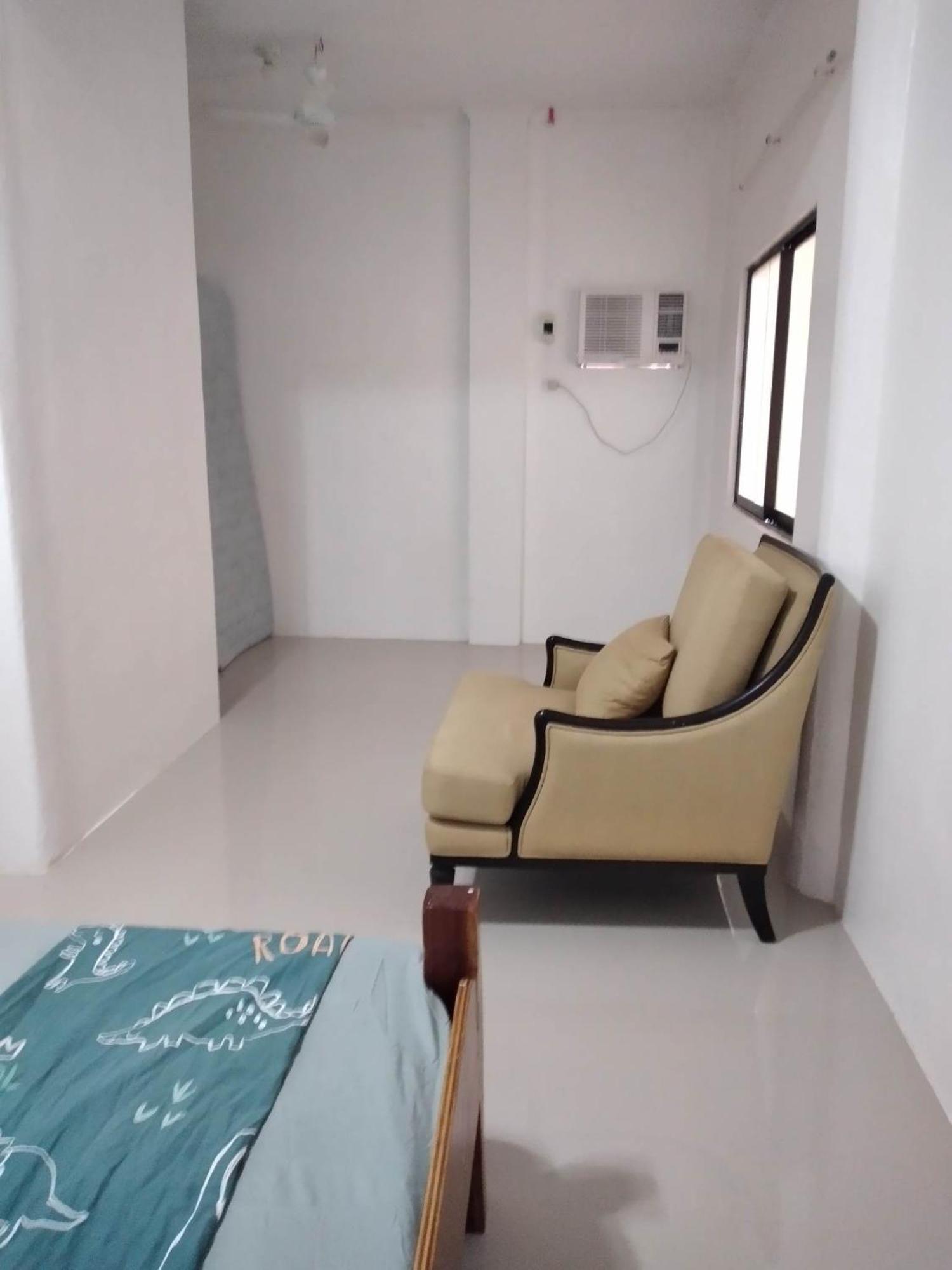 Oslob Hilltop Transient House Bahay bakasyunan