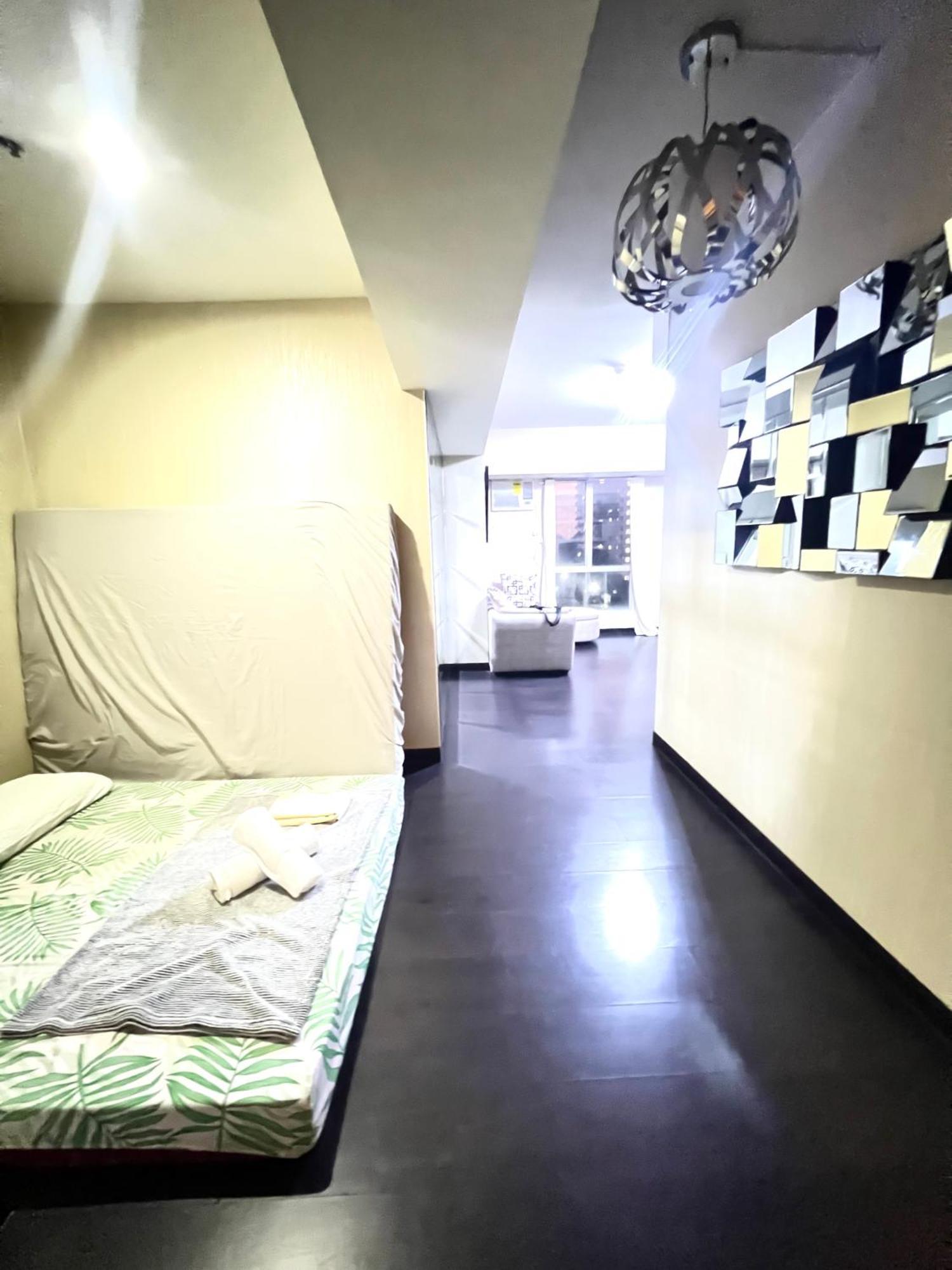Huge 2br In It Park Apartment