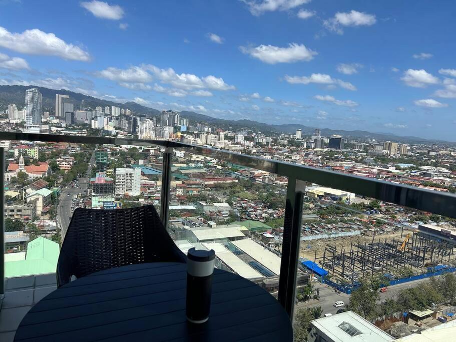 With Balcony - Migas Haven At Sunvida Tower Cebu