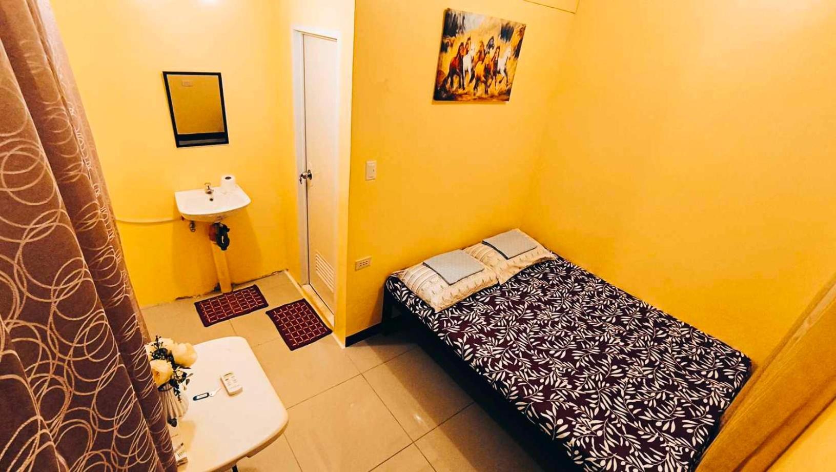 Cheri Backpackers Hostel *
