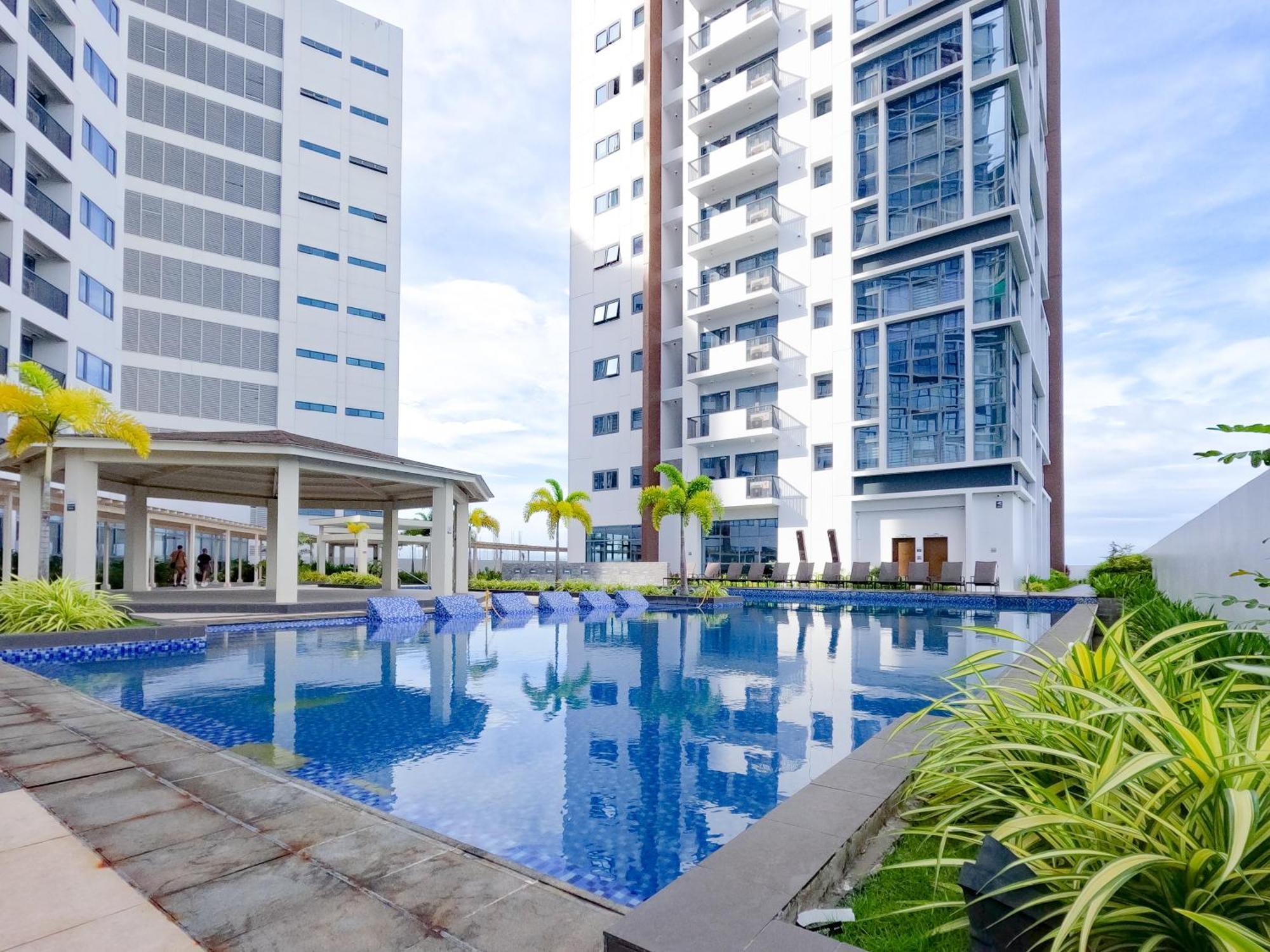 56sqm 2br At Mactan Newtown Pool And Access! *