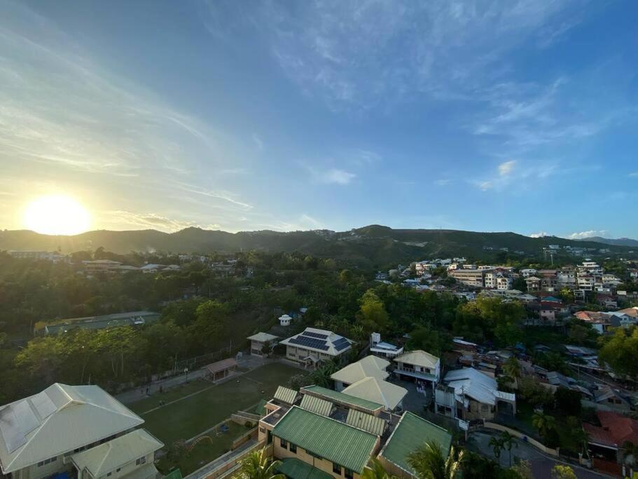 Cloud9condos 1 Bedroom With Balcony Apartment Cebu