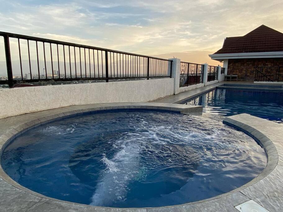 Cloud9condos 1 Bedroom With Balcony Cebu