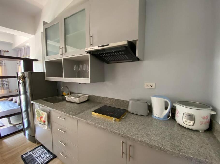 Cloud9condos 1 Bedroom With Balcony *