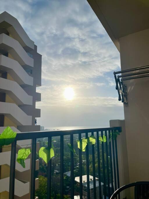 Jondo Staycation Apartment *