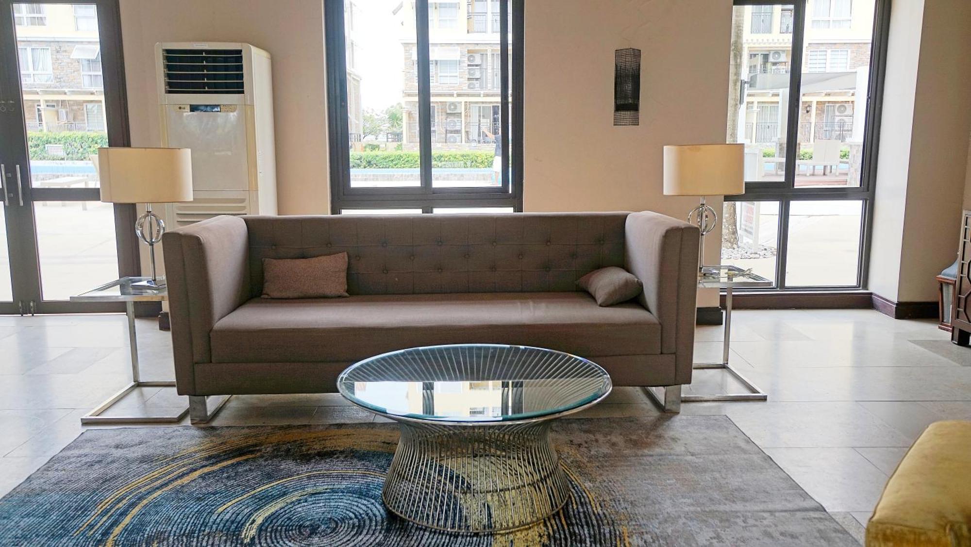 Apartment Neroki's Crib Cozy & Luxurious Staycation! Cebu