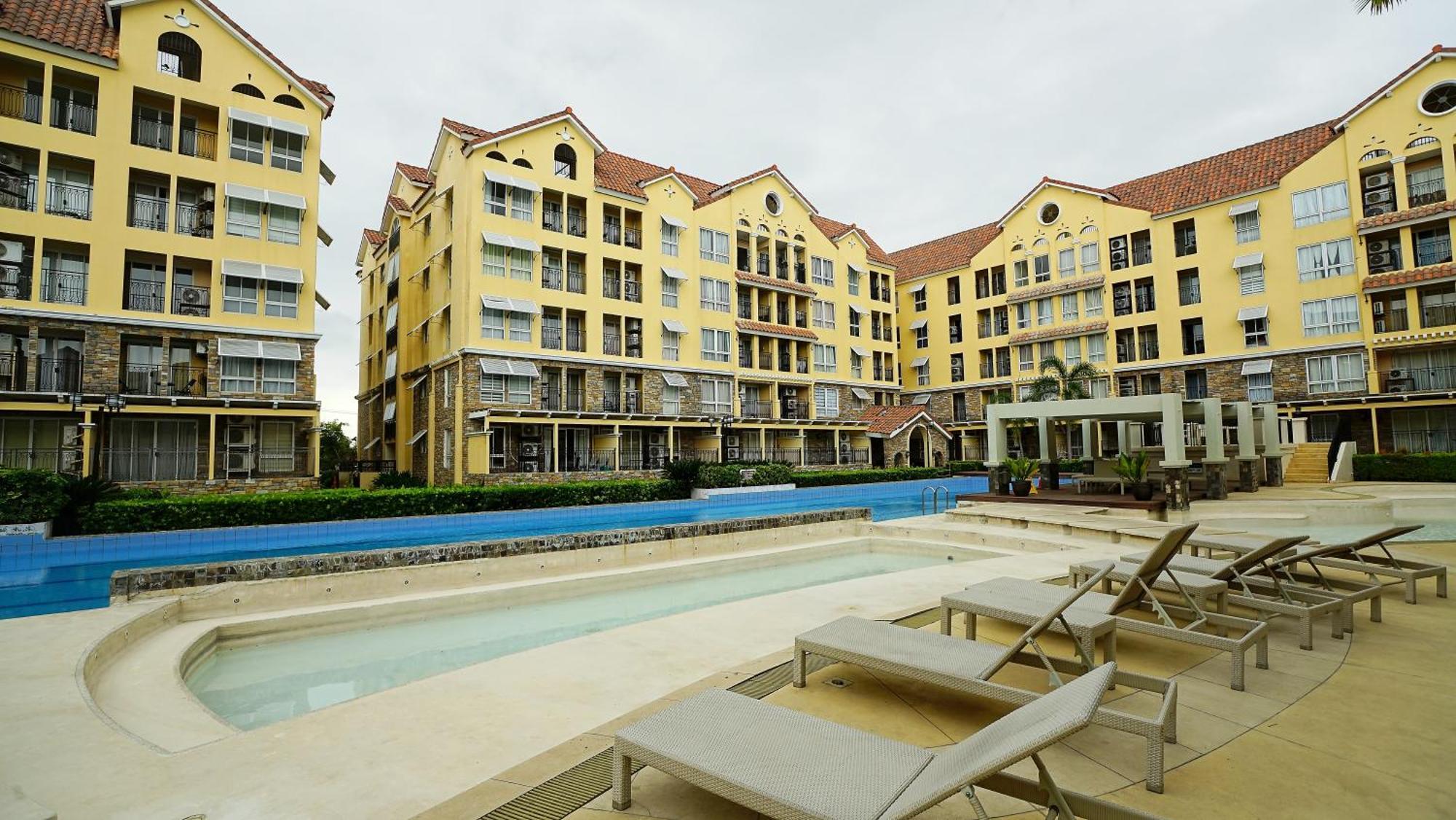 Neroki's Crib Cozy & Luxurious Staycation! Apartamento Cebu