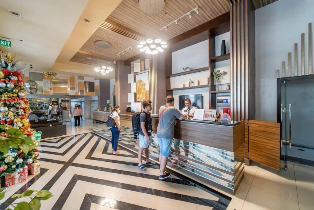 • Wifi Up To 100mbps • Infinity Pool Apartment Cebu