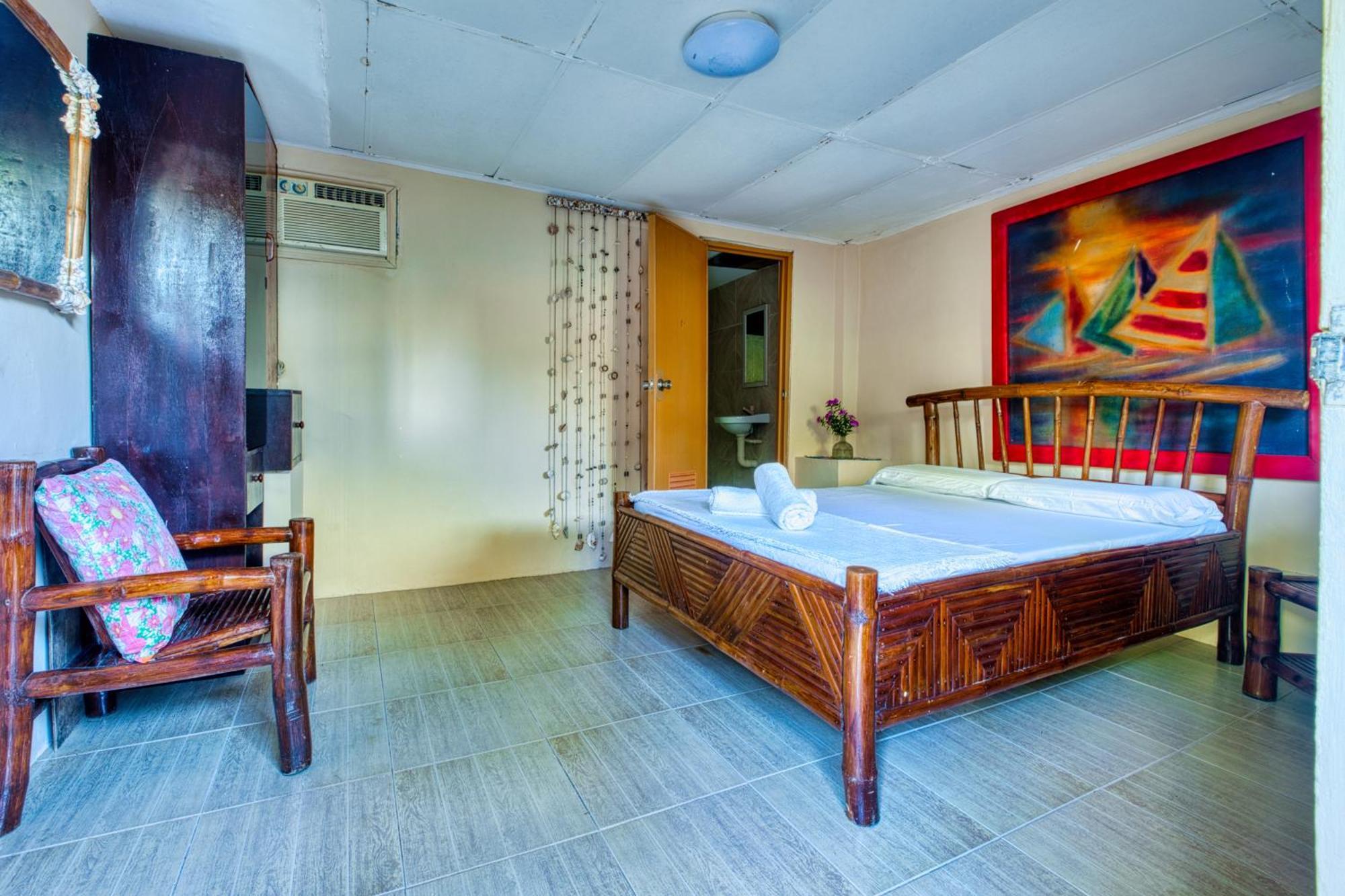 Pilar Pilapil Beach Hotel Daanbantayan