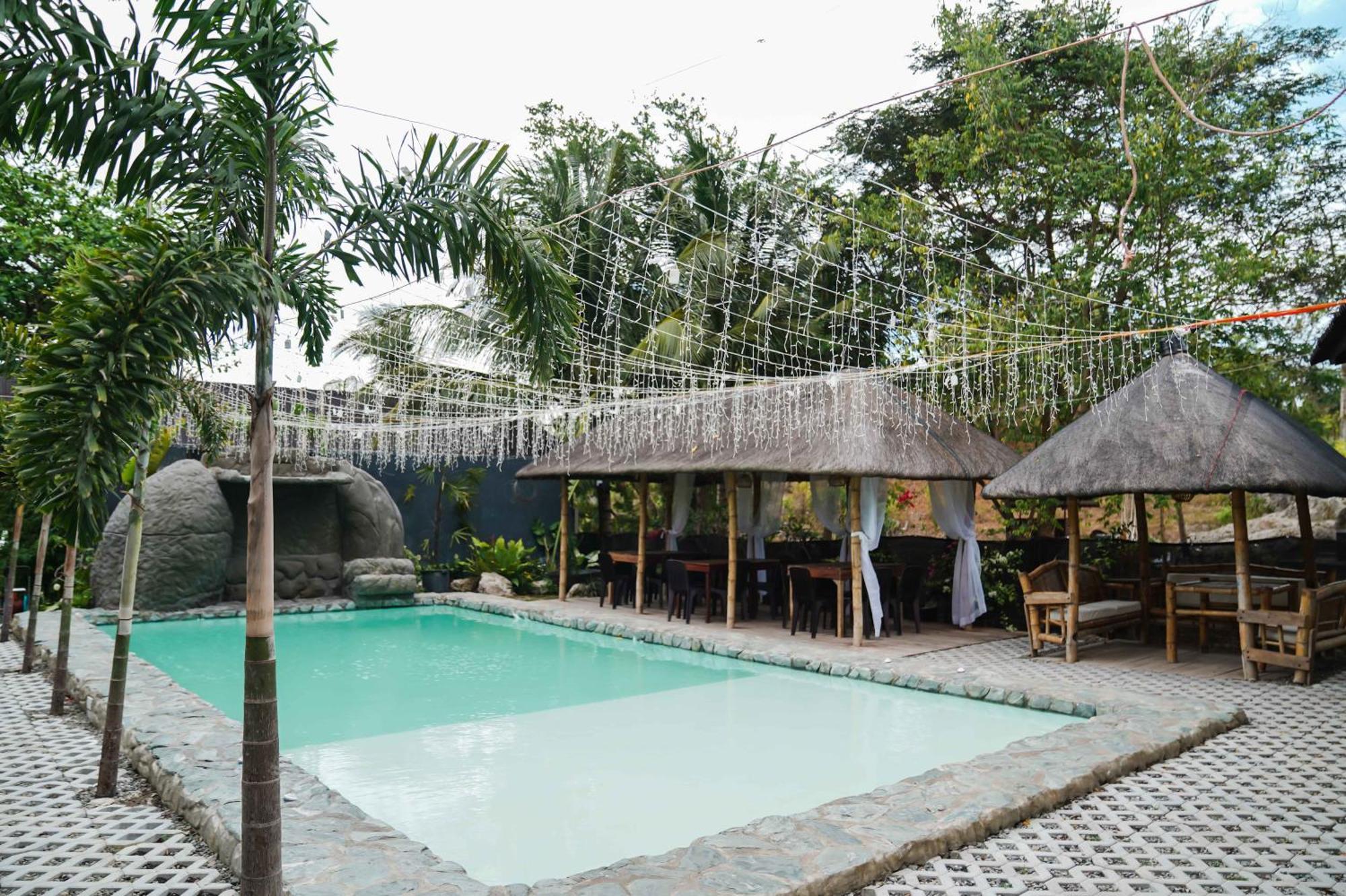 Marika Hotel Badian