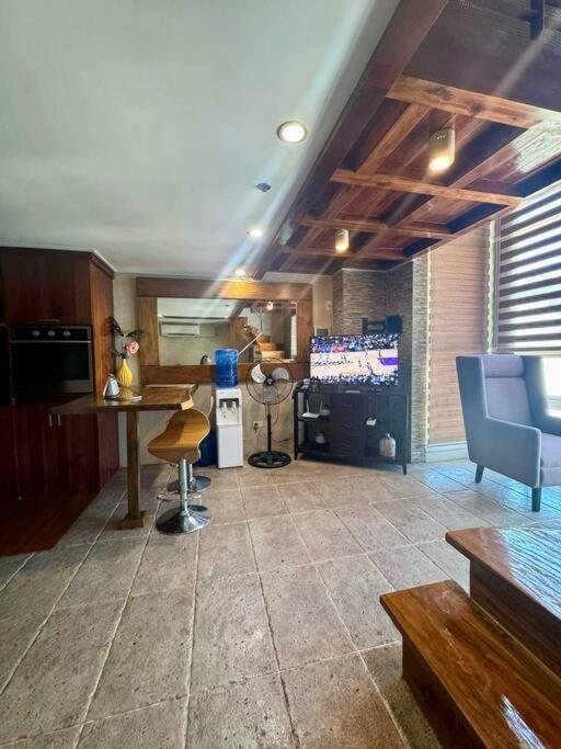 Home-like Loft Unit In