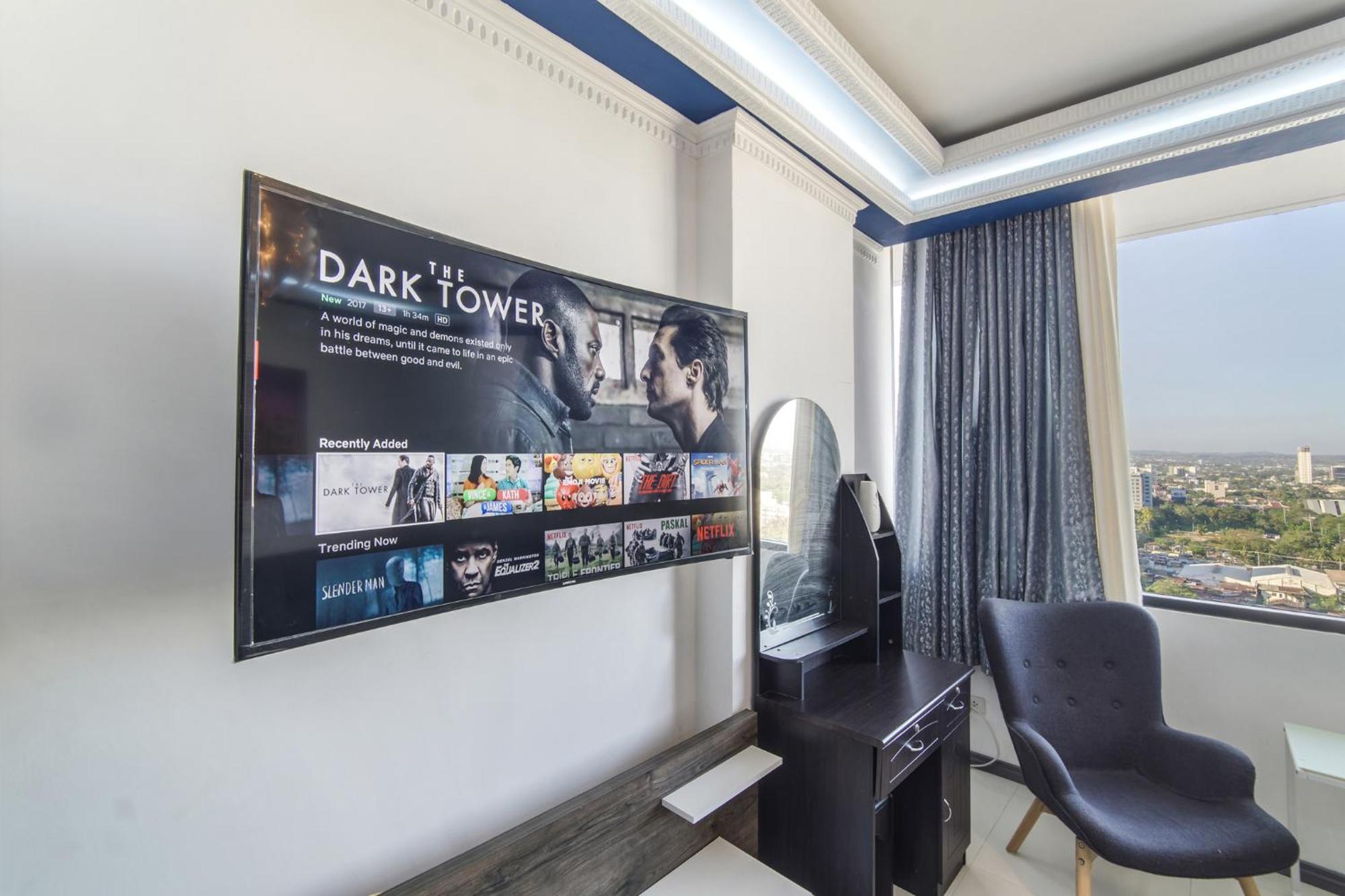 Apartment Avenir For Rent Near It Park With Free Netflix, 49-inch Samsung Curve Tv *