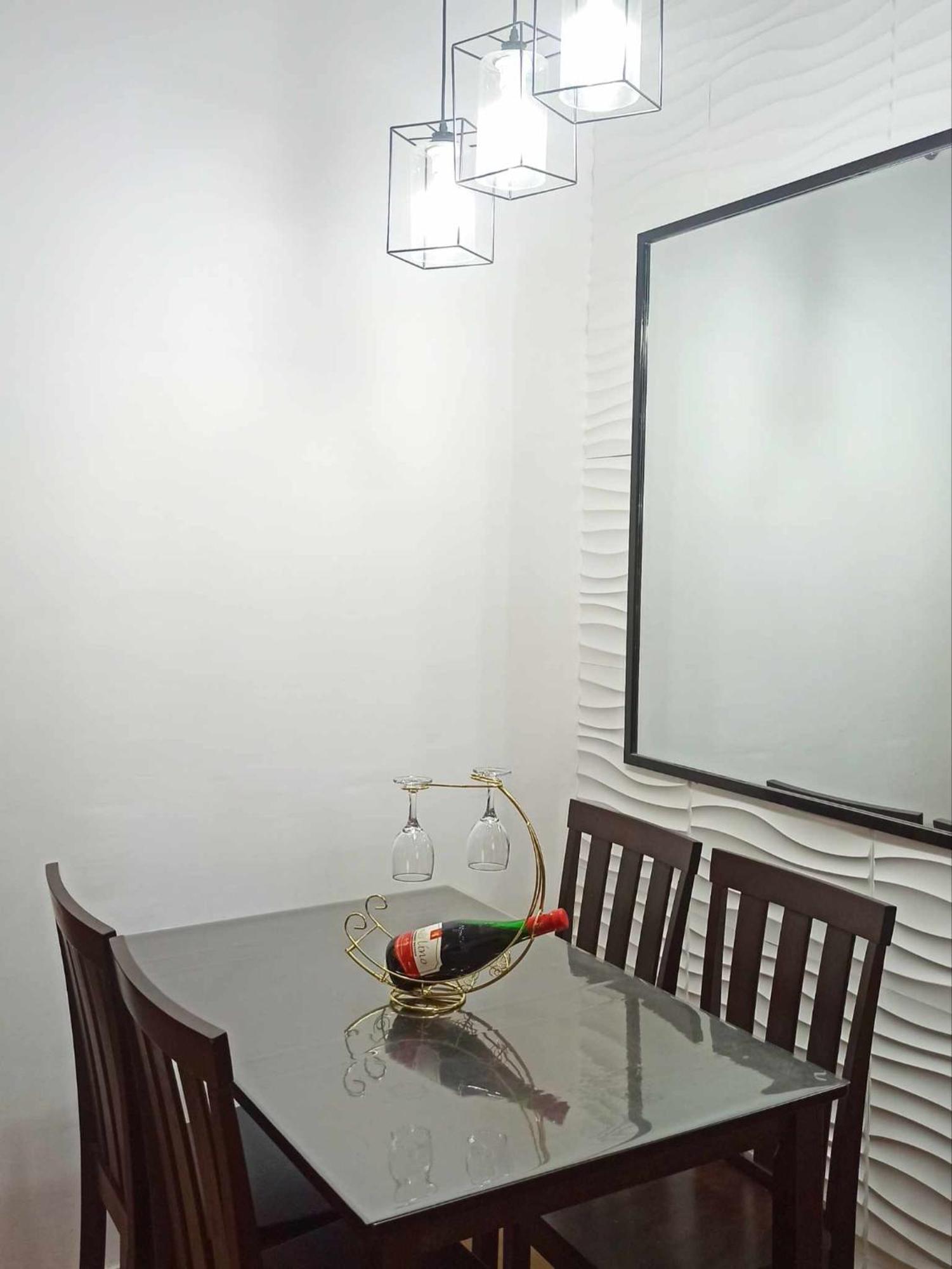 2-bedroom Near Mactan Airport, Fully-furnished, Airport Pickup And City Tour Services Lapu-Lapu City