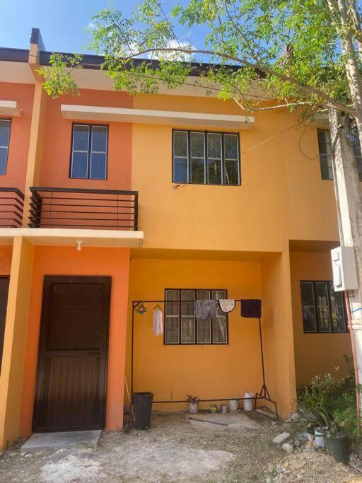 Apartment 2 Bedroom House In Camella Cebu