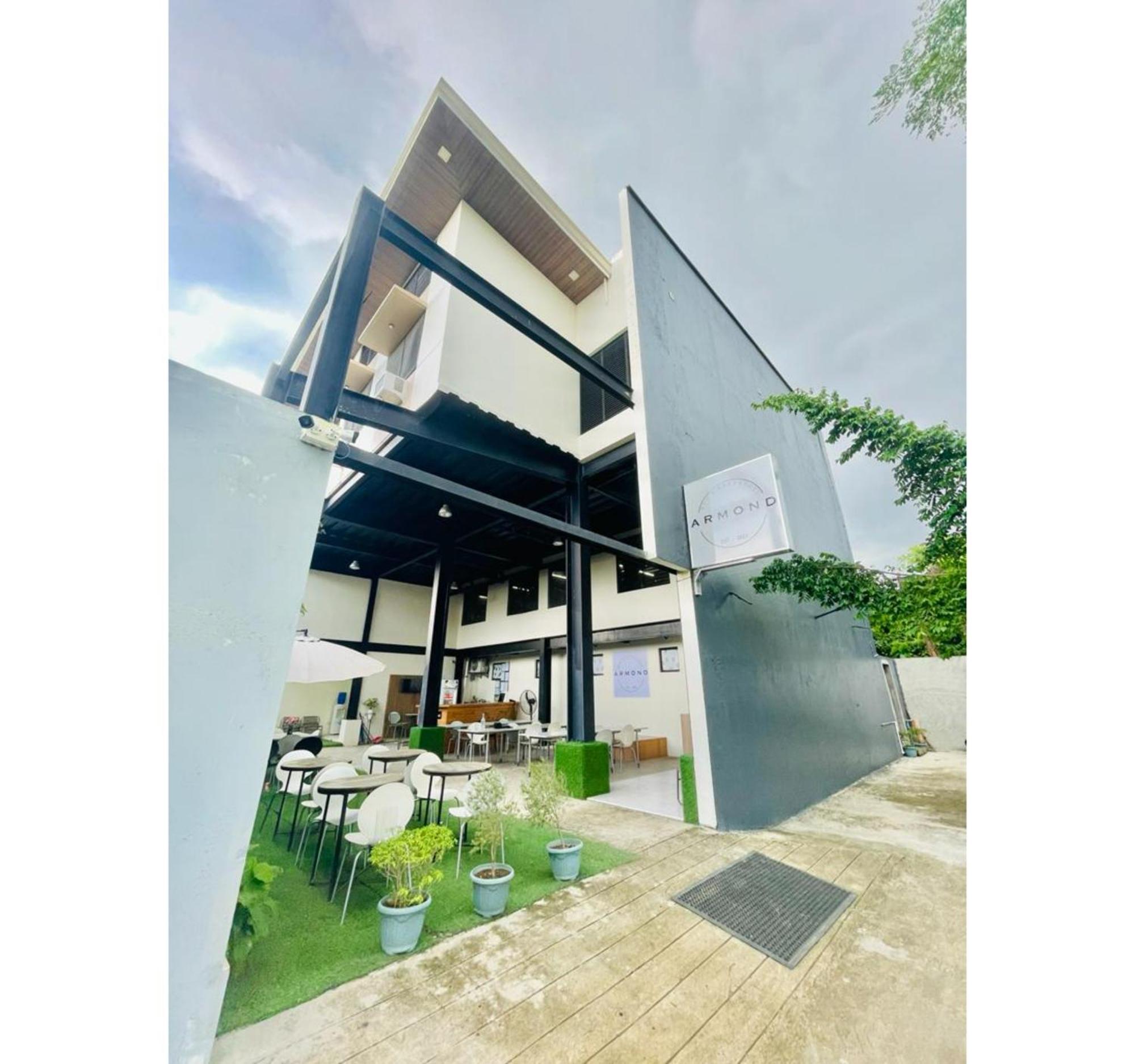 Hotel Oyo 1008 Armond Lapu-Lapu City