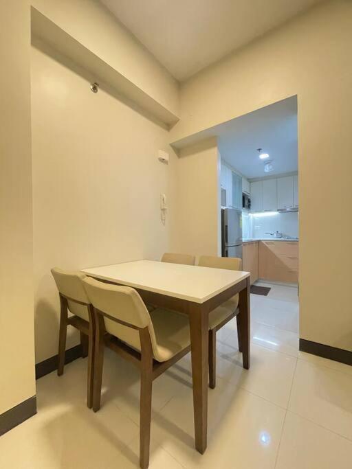 The Mactan At The Mactan Newtown * Punta Engano (Mactan)
