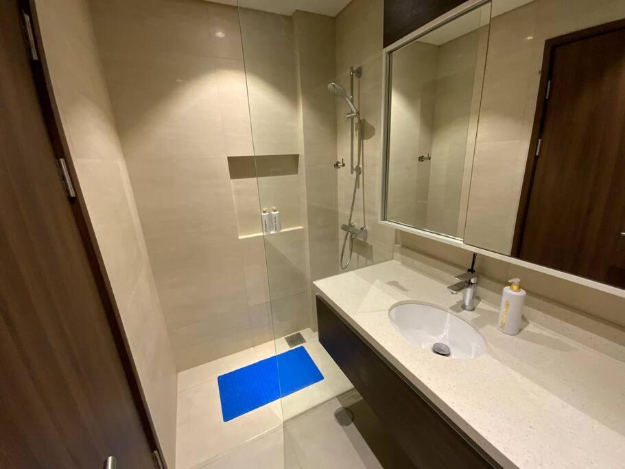 Ma Roberta - Luxurious Tambuli 2 Bed Unit Apartment