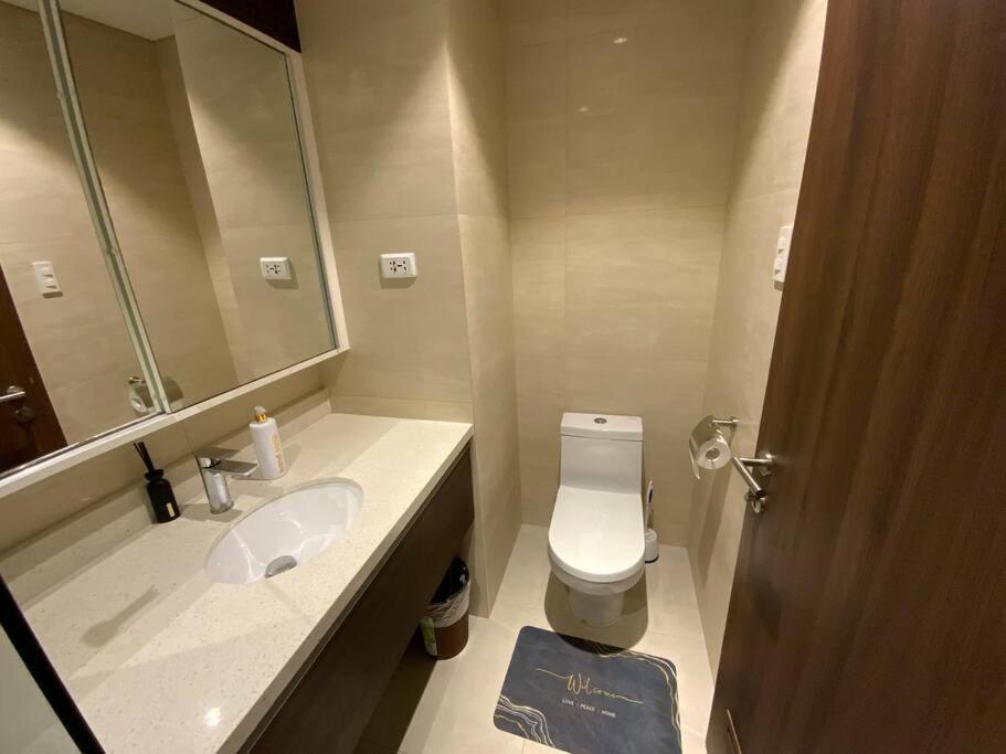 Ma Roberta - Luxurious Tambuli 2 Bed Unit Apartment *