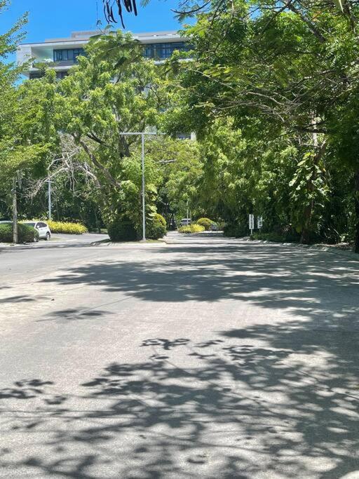 Ma Roberta - Luxurious Tambuli 2 Bed Unit Apartment