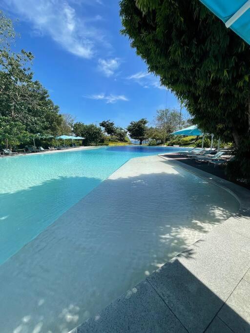 Apartment Ma Roberta - Luxurious Tambuli 2 Bed Unit Lapu-Lapu City