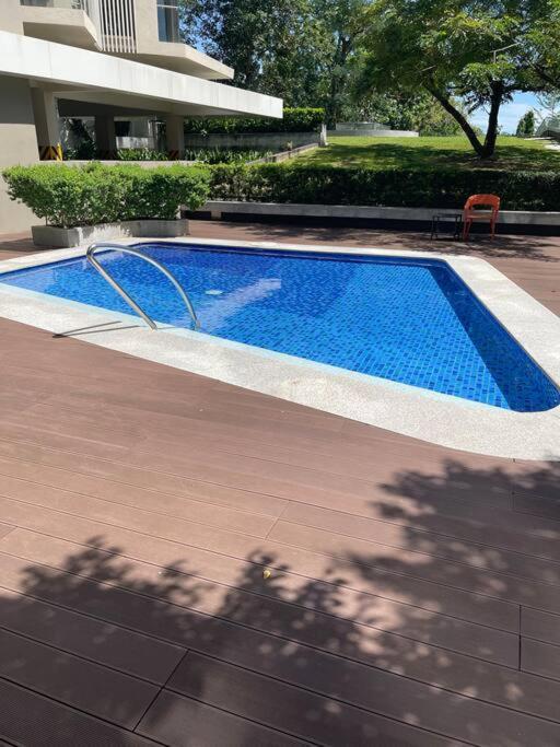 Ma Roberta - Luxurious Tambuli 2 Bed Unit Lapu-Lapu City