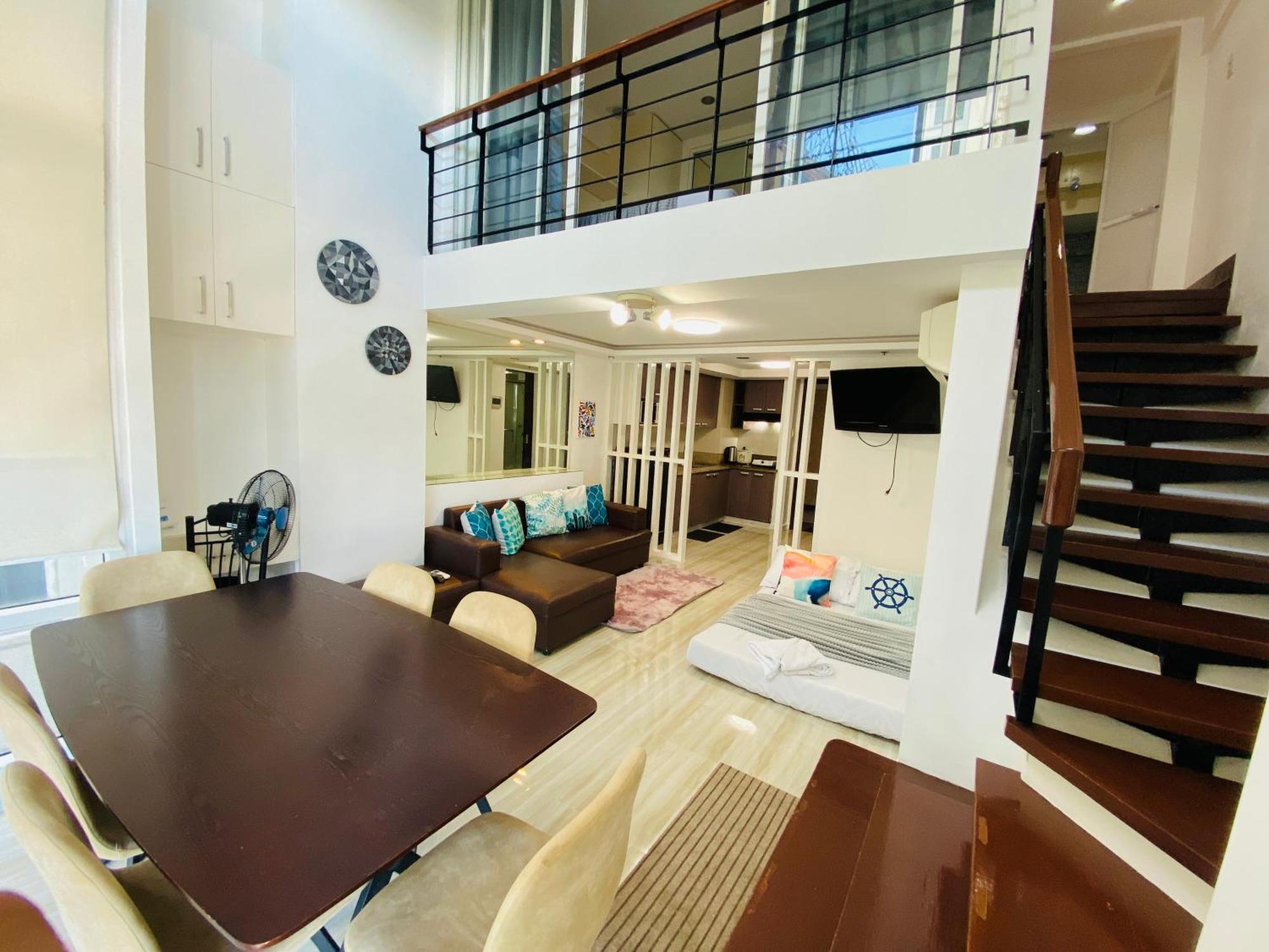Huge Lofts By P&j