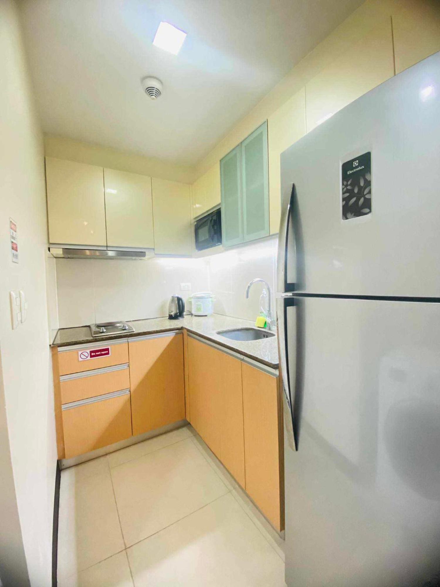 Mactan Newtow Enjoy Family Staycation Apartment *