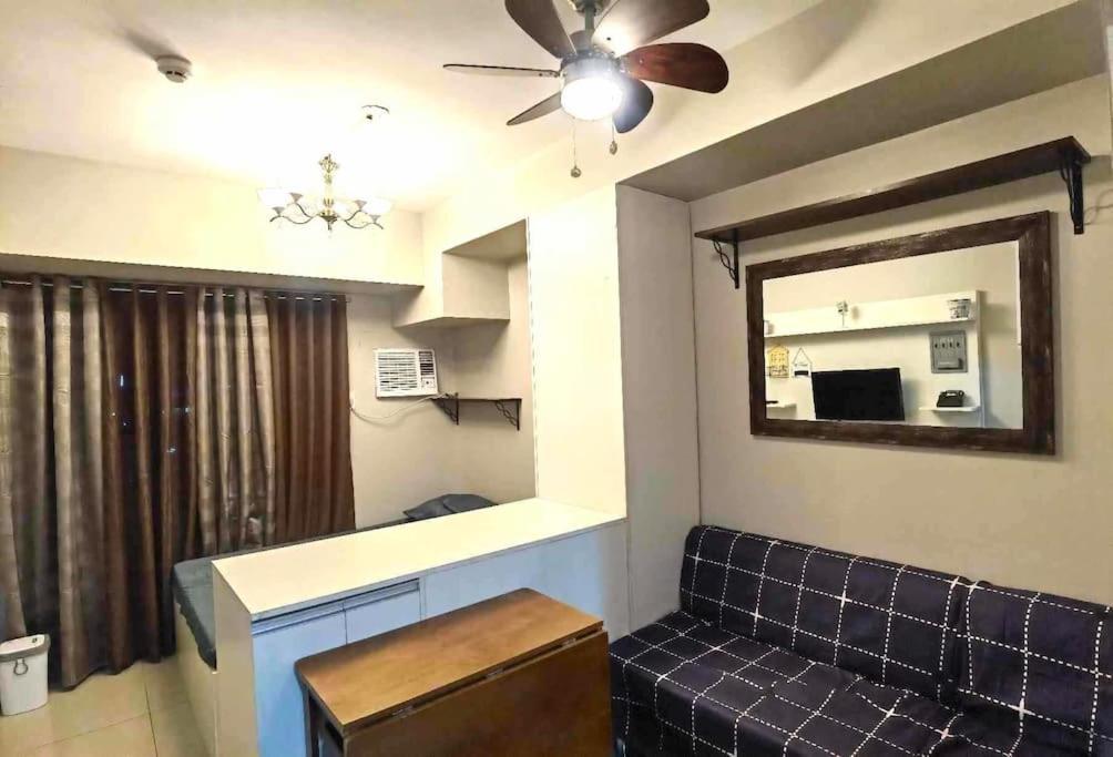 Work Living Horizon 101 Apartment