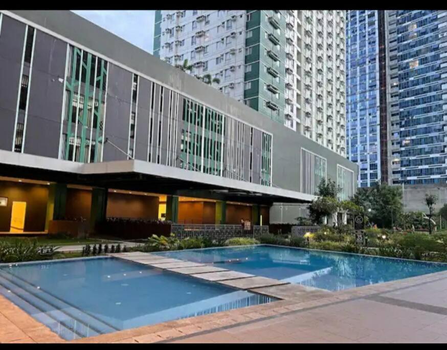 Hana Avida Riala Tower3 It Park 23 *