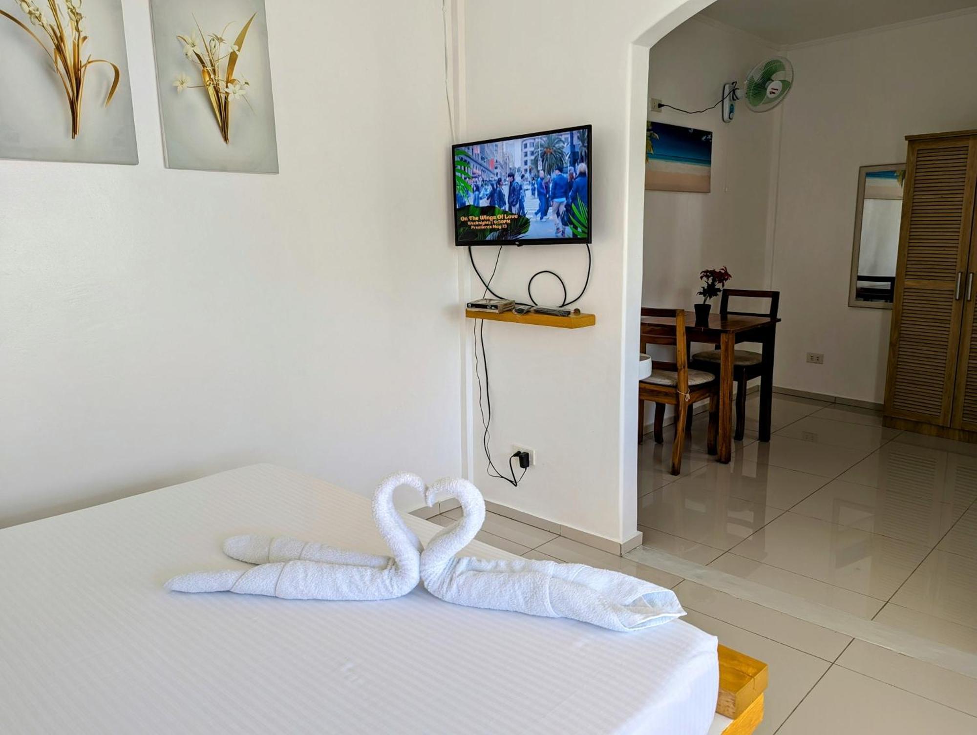 Astillo's Guest house Moalboal