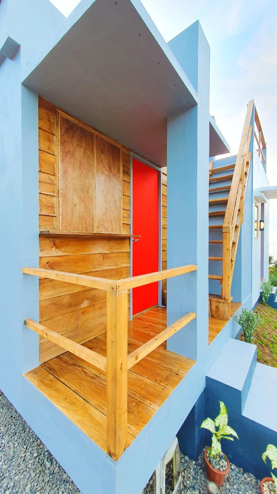 Tiny House's Seafront In Camotes Island Guest house