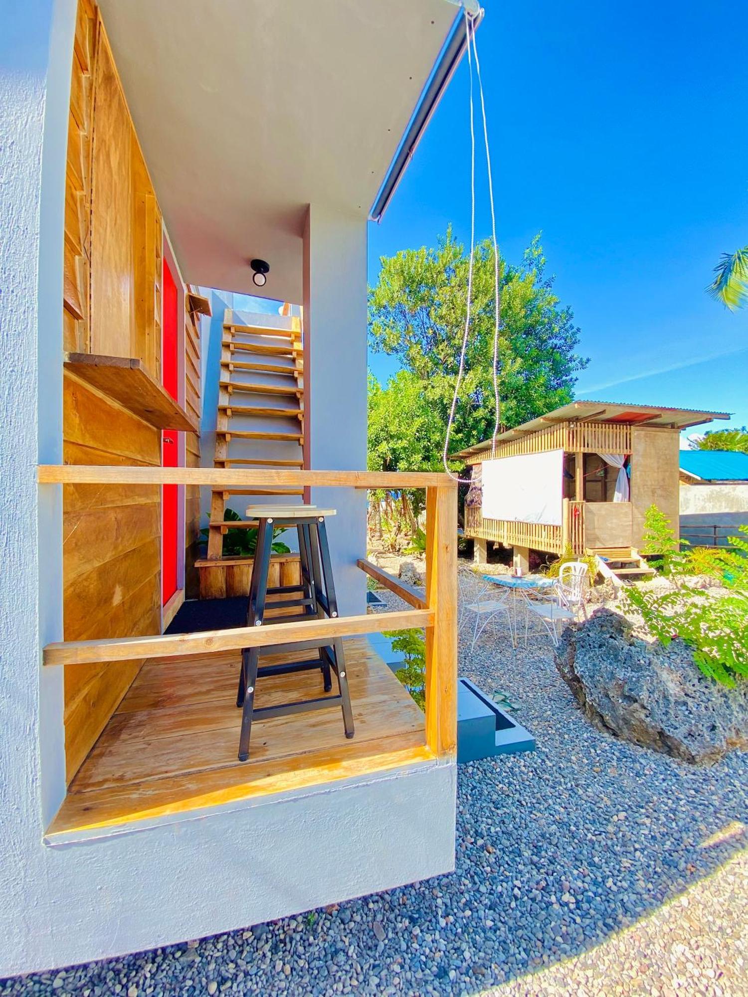 Guest house Tiny House's Seafront In Camotes Island Esperanza