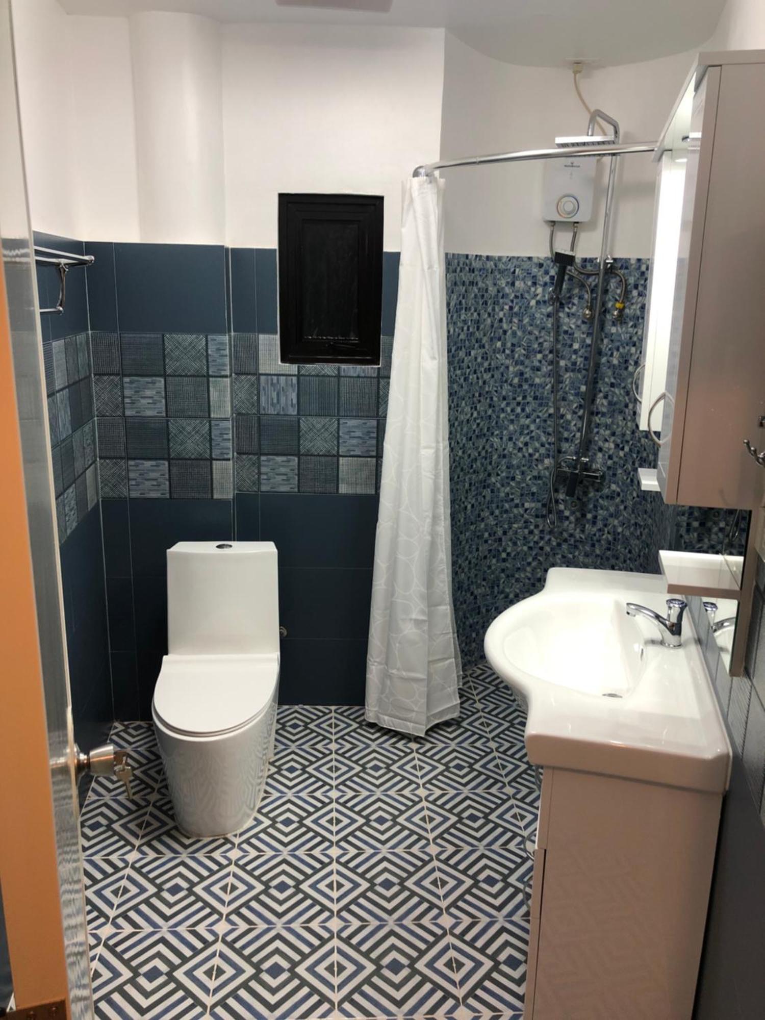 Cuestas And Restaurant Resort