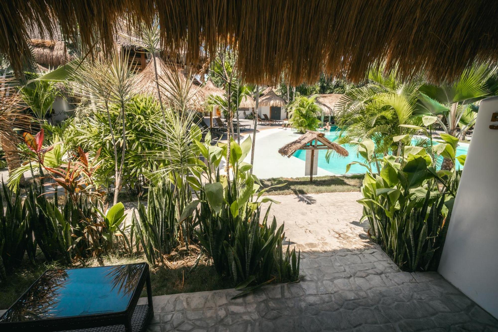 Secret Paradise * Moalboal