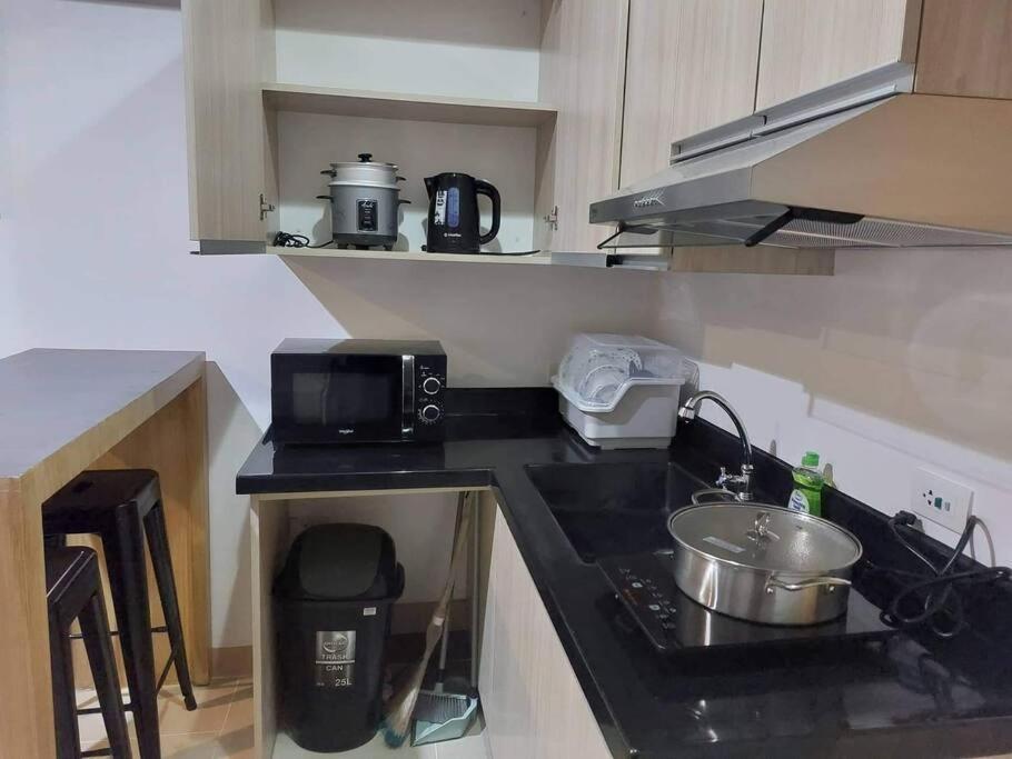 Comfy Near Ayala, Sm & It Park Apartment Cebu