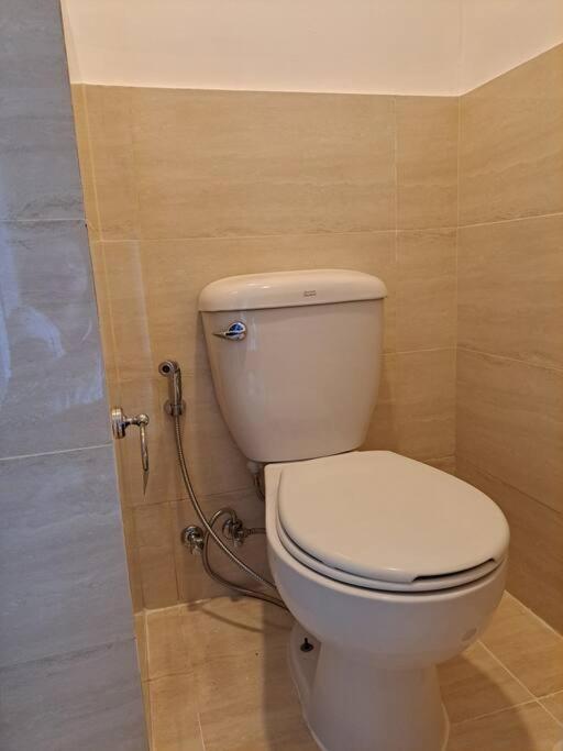 Apartment Comfy Near Ayala, Sm & It Park *