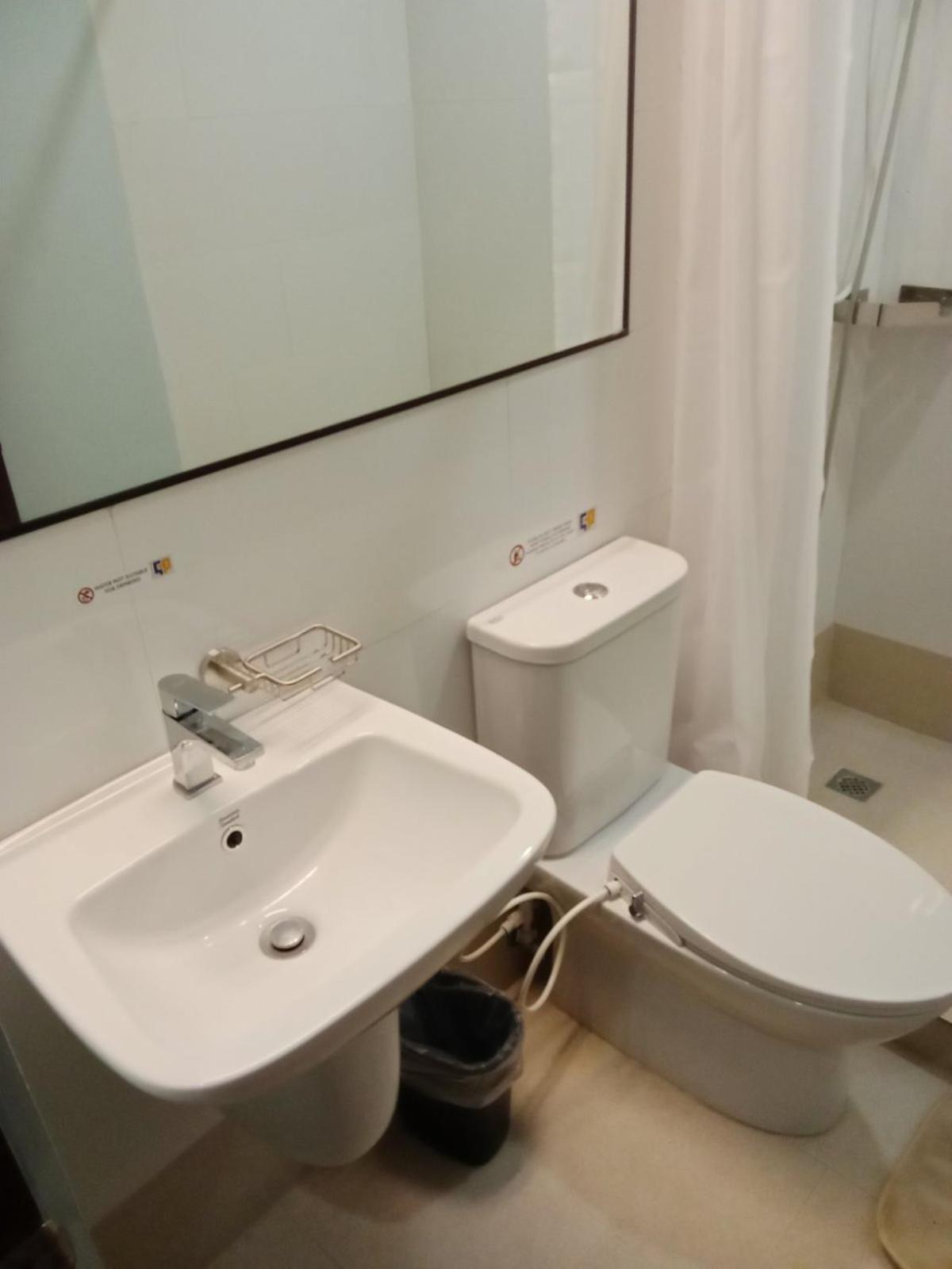 Plaza Apartment