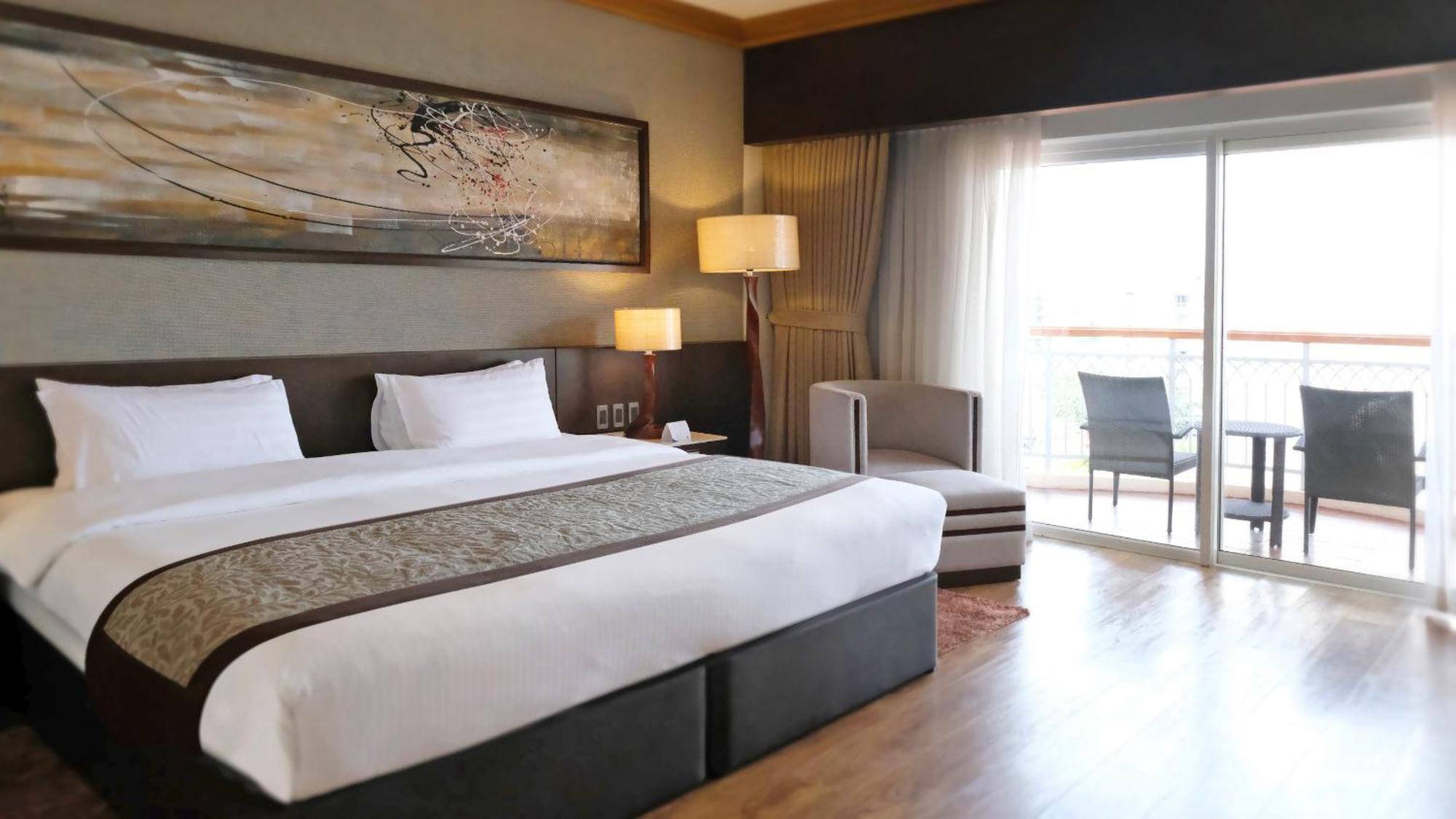 Jpark Island & Waterpark Cebu Resort 5*