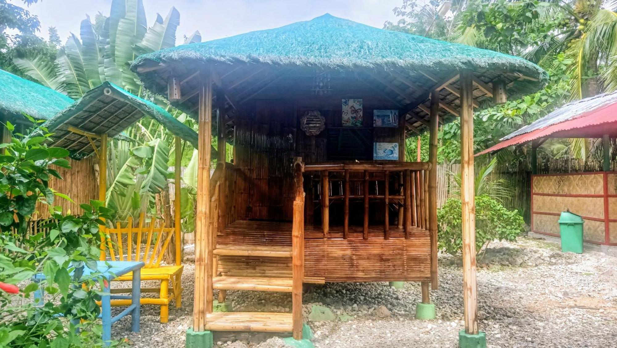 Bed & Breakfast Bamboo House /