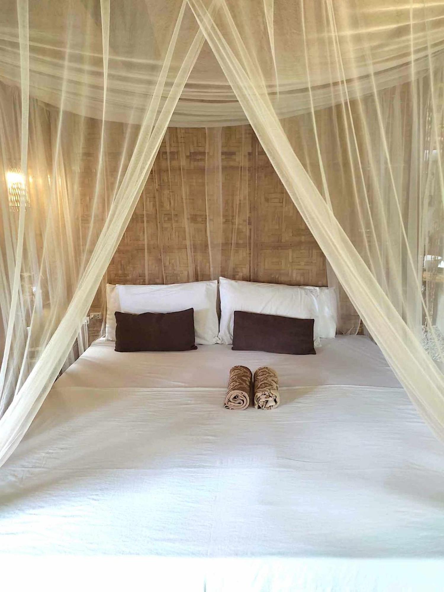 Herbs Guest House And Restaurant Near The Sea (Adults Only) Moalboal