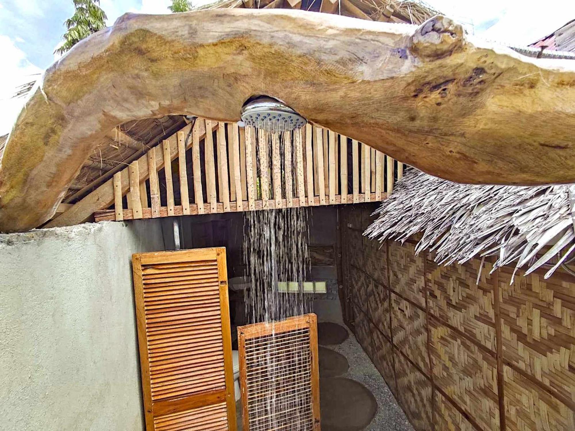 Herbs Guest House And Restaurant Near The Sea (Adults Only) Guest house 3*