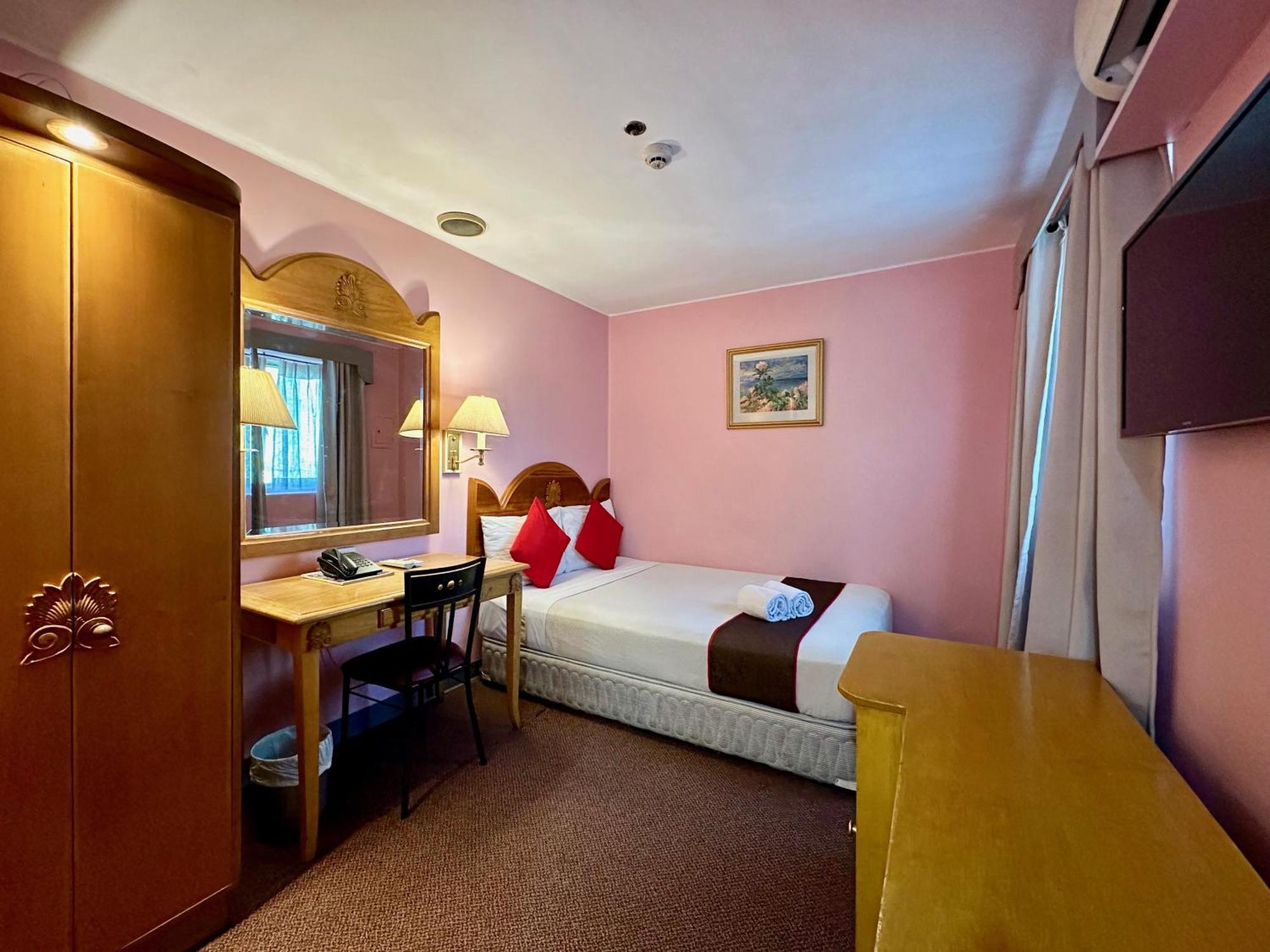 Palladium Hotel Cebu