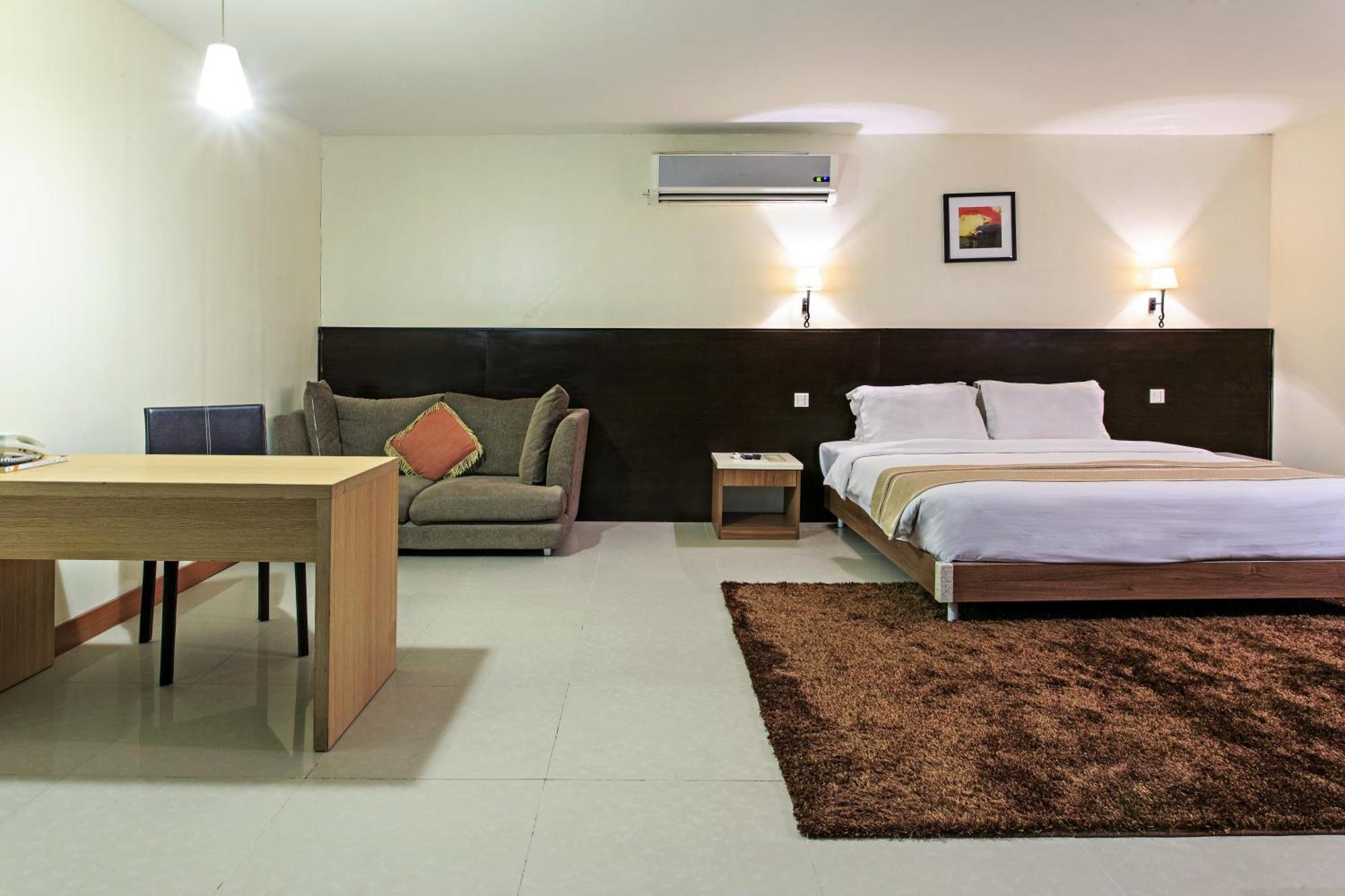 The Orchard & Powered By Cocotel Hotel 3*