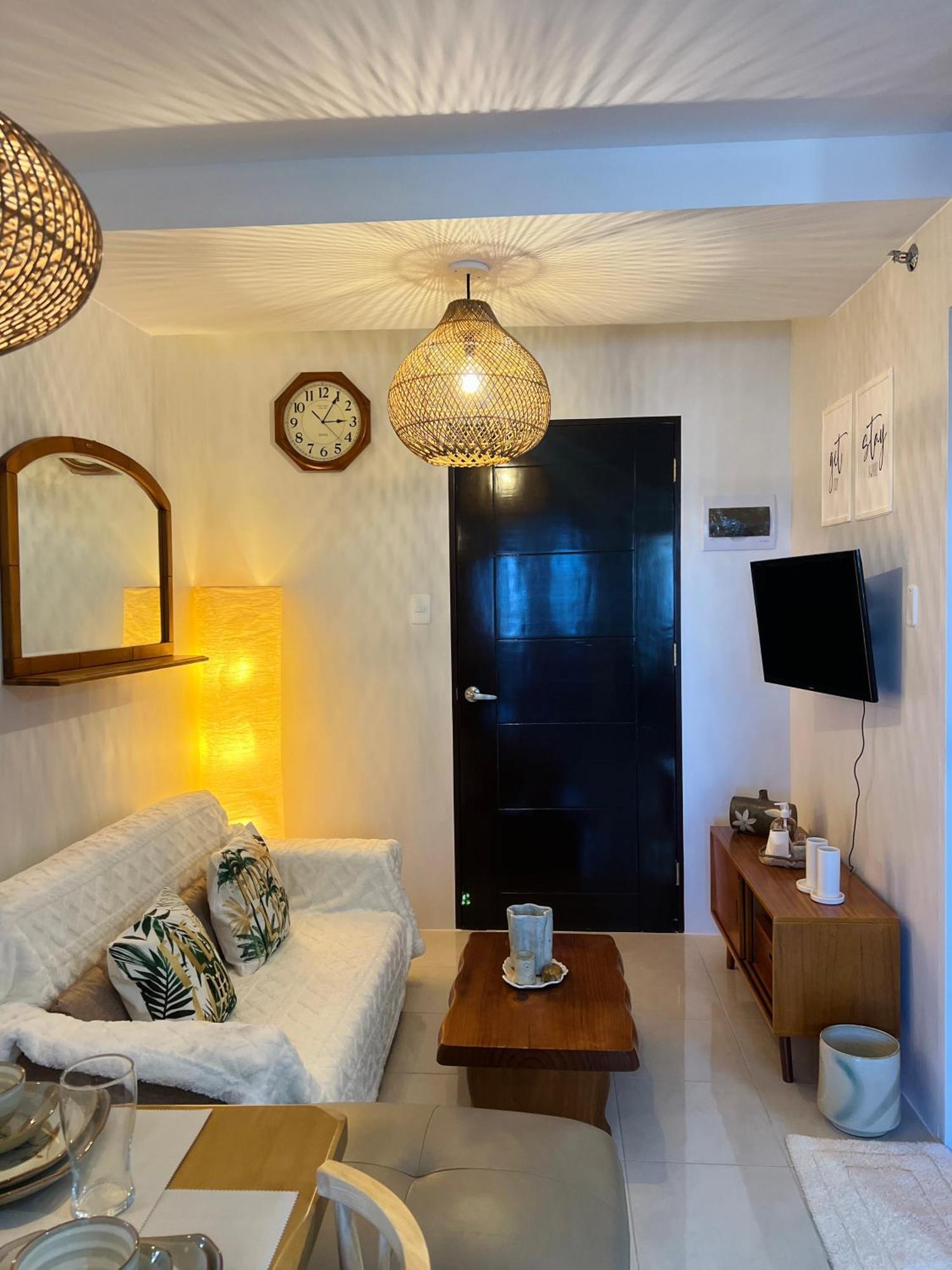 Apartment Cozy Bali Inspired 2brcondo